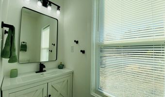 326 2nd Ave, Alberta, VA 23821