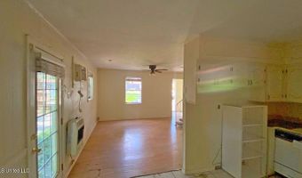 808 Pecan St, Belzoni, MS 39038