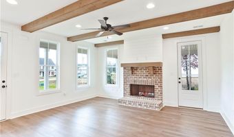 1300 HUNTERS HILL Ln, Auburn, AL 36830