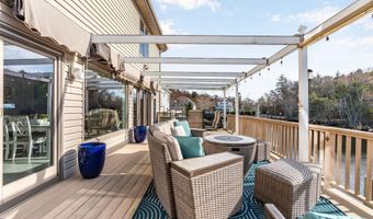 20 Dune Dr, Bayville, NJ 08721