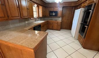 616 W Colorado St, Anadarko, OK 73005