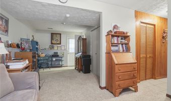 3955 Dunbar St, Austintown, OH 44515