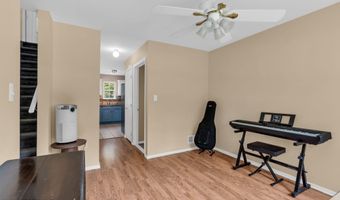 70 Sloop Creek Rd, Bayville, NJ 08721