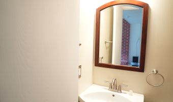 7529 Natchez Ct, Indianapolis, IN 46217