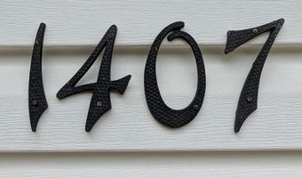 1407 S KERNAN Ave, Appleton, WI 54915