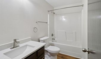 920 NE 49th St, Ankeny, IA 50021