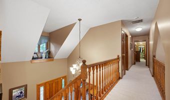 6575 Robin Hood Dr, Indianapolis, IN 46227