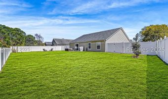 3 Lakeside Dr, Bluffton, SC 29910