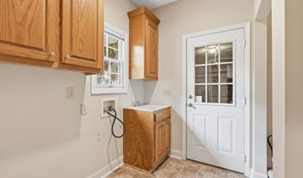 140 Tall Oaks Dr, Alto, GA 30510