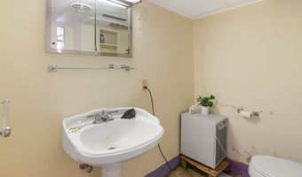 4105 Riverview Dr, Alma, MI 48801