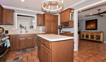 41653 N Lotus Ave, Antioch, IL 60002