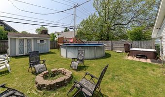 146 Woodcrest Dr, Amherst, NY 14226