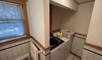 37 Pine Island Ave, Berlin, NH 03570