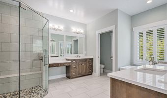 3589 Shoreline Dr, Allegan, MI 49010