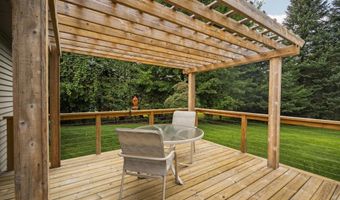 9550 Lakeside Dr, Alden, MI 49612