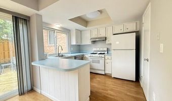3485 Burbank Dr, Ann Arbor, MI 48105