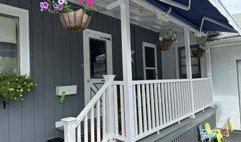 34 Sixth St, Auburn, ME 04210