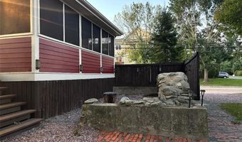 164 Bay Spring Ave, Barrington, RI 02806