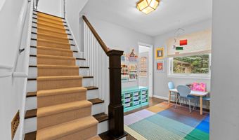 1410 Creal Cres, Ann Arbor, MI 48103