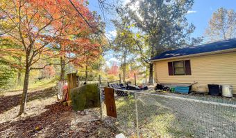 300 Baker Barr Subdivision Rd, Beattyville, KY 41311