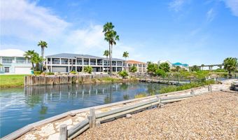 134 Bay Harbor Dr, Aransas Pass, TX 78336