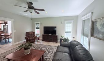 134 Pine Ledge Rd, Bangor, ME 04401