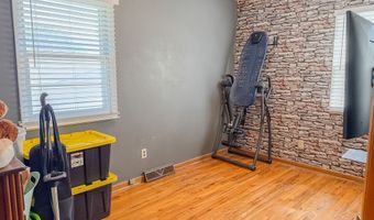 518 NE 3rd St, Ankeny, IA 50021