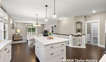 7400 Watermark Dr, Allendale, MI 49401