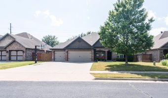 1613 Rock St, Bentonville, AR 72712