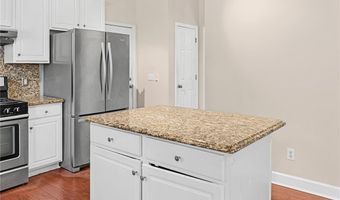 560 Kimball Crest Ct, Alpharetta, GA 30022