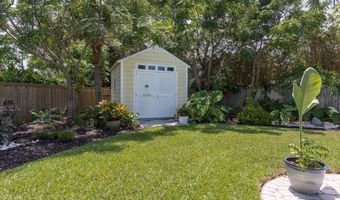 1420 E COAST Dr, Atlantic Beach, FL 32233
