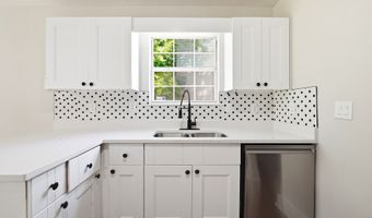 6496 Drake Mnr, Austell, GA 30168