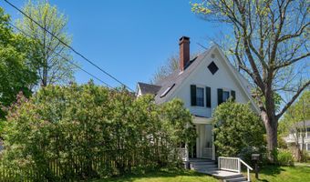 75 Court St, Belfast, ME 04915
