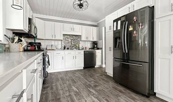 1041 S Columbus Cir, Ashland, OH 44805