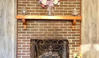 1035 Valley Dr, Attalla, AL 35954