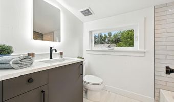 3845 19th St, Boulder, CO 80304