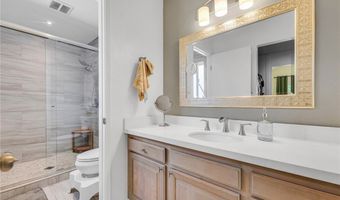 1358 Oakhurst Ct, Camarillo, CA 93010