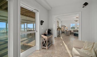 302 Glenn St, Atlantic Beach, NC 28512