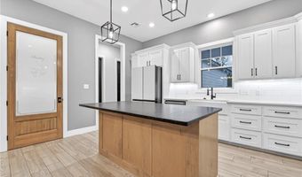 1914 Ebbing Loop, Barling, AR 72923