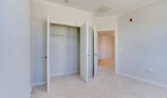 24636 WOOLLY MAMMOTH Ter 401, Aldie, VA 20105