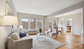 2500 Q St NW 209, Washington, DC 20007