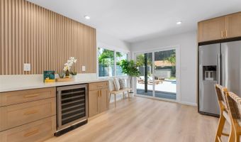 7137 Kamilo St, Honolulu, HI 96825