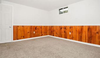 1502 WILLOW Dr, Cheyenne, WY 82001