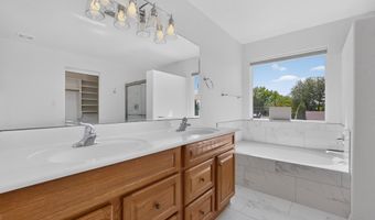 2104 San Venito Rd NW, Albuquerque, NM 87104