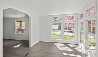 5 Concord Knoll Ln, Asheville, NC 28803