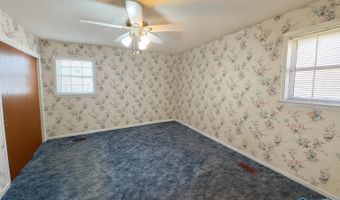 1007 Julian Ave, Albertville, AL 35950