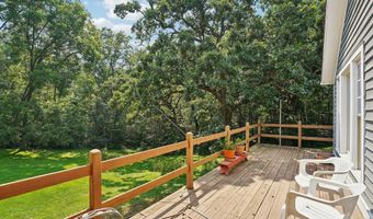 2473 Mt Hope Rd, Dodgeville, WI 53533