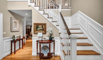 16 Sweetheart Mountain Rd, Canton, CT 06019