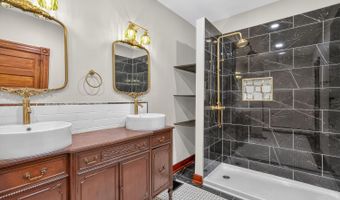 1667 Pullan Ave, Cincinnati, OH 45223