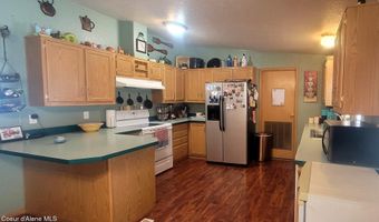 830 SHAMAR Dr, Blanchard, ID 83804